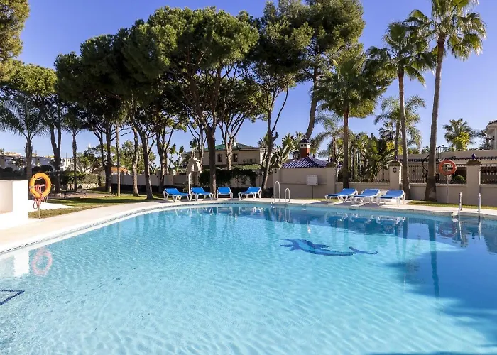 Andalucia Del Mar 14 61 شقة