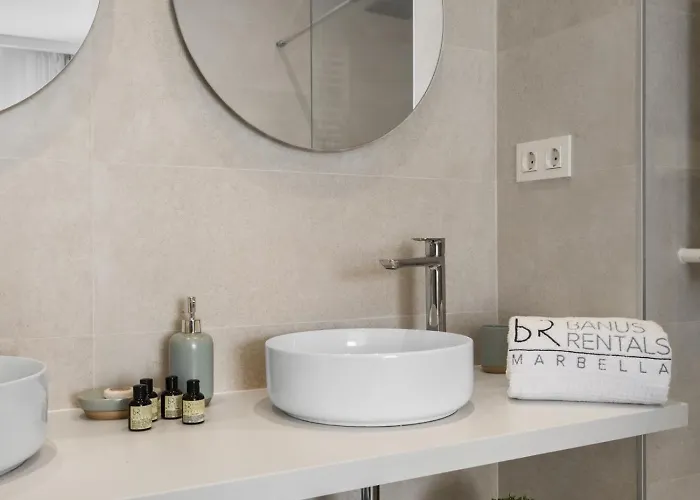 Andalucia Del Mar 14 61 شقة *